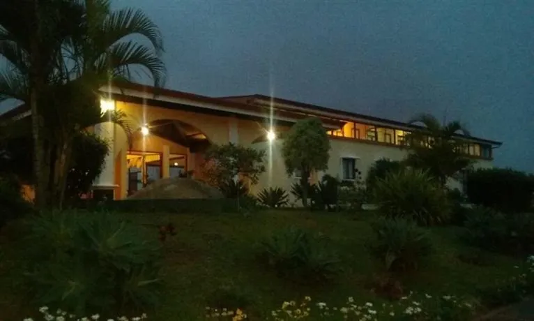 B.Western Paradise Inn And Spa - Image 1
