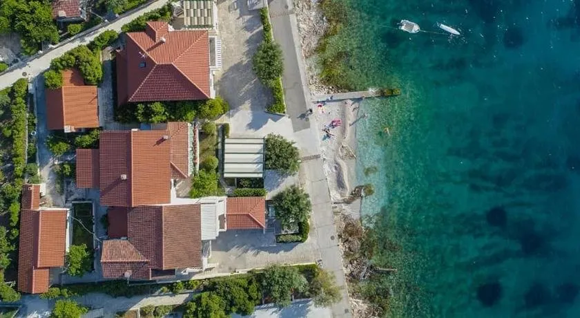 Apartments Davor - Image 1