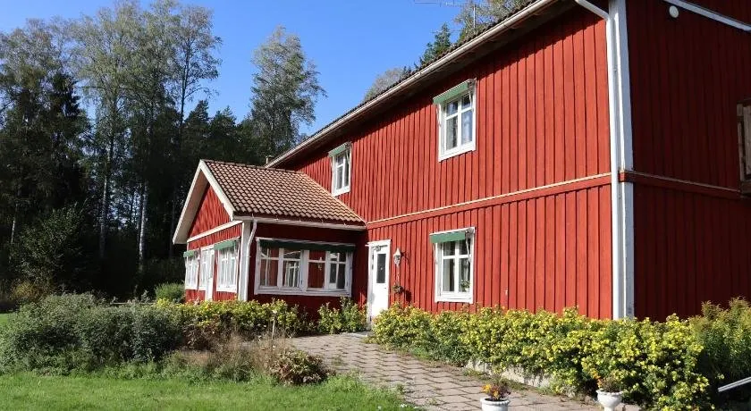 Skogsbrynet B&B, Bredsjo Nya Herrgard - Image 1