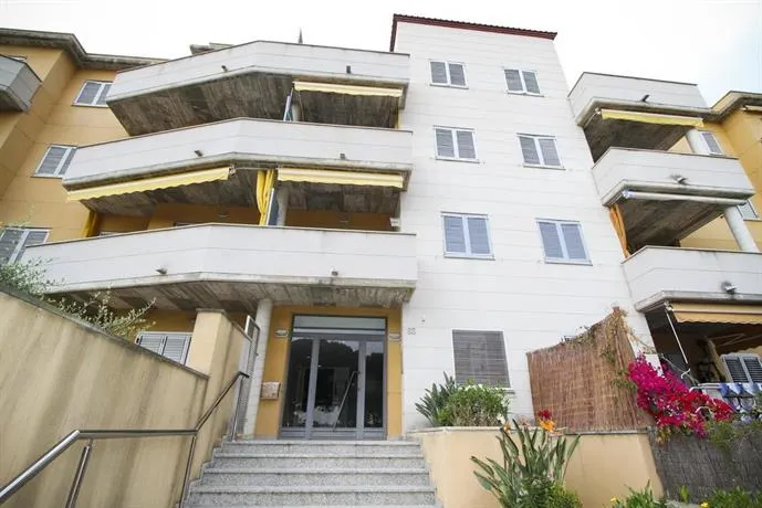Miramar Serveis - Av. del Sol - Image 1