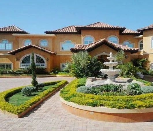 Paradise Genesis Villa - Image 1