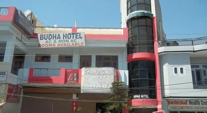 Hotel Budha - Image 1