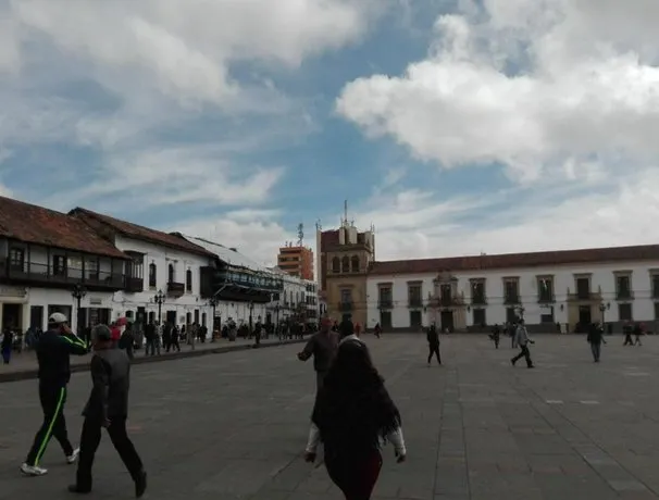 Apartaestudio Amoblado Tunja - Image 1