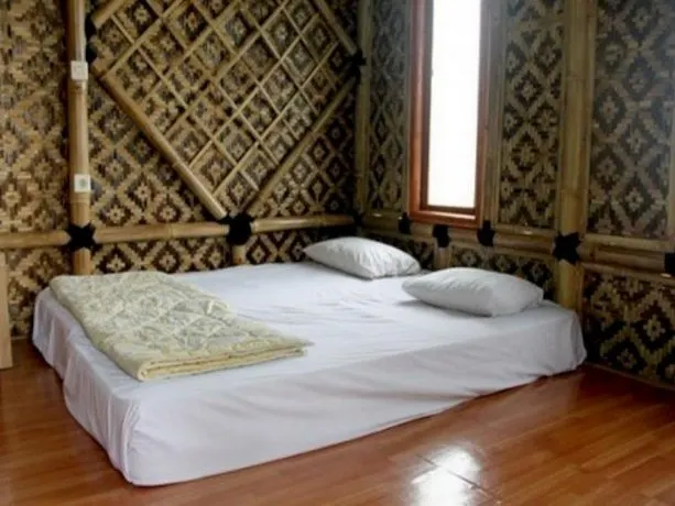 Private Villa Bambu Villa Istana Bunga Lembang - Image 1