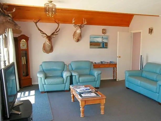 Creel House Bed and Breakfast - Image 1