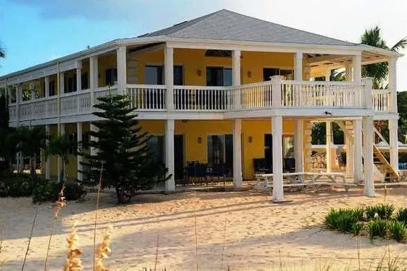 Sanddune Beach House - Image 1