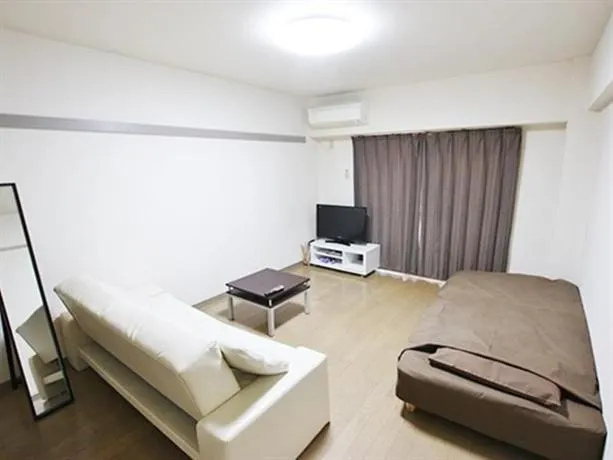 Papillon Takamiya by Arua-Ru Apartments - Image 1
