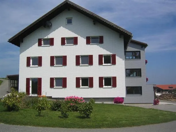 Hof Lässer - Image 1