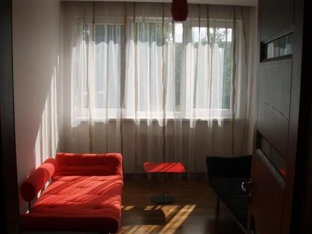 Neries Apartamentai - Image 1