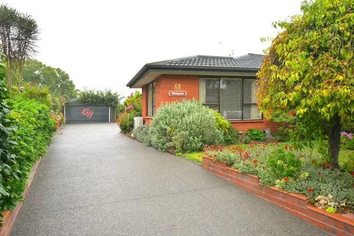 Westgrove B&B - Image 1