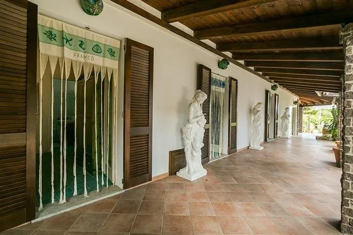 Calasetta Four Seasons - Image 1