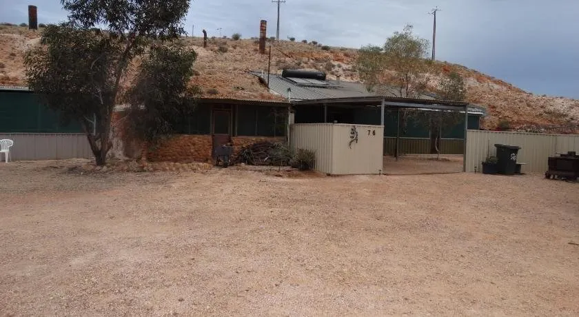 Di's Place - Image 1