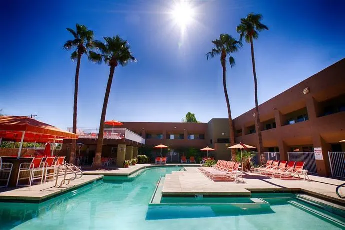 3 Palms Resort & Oasis - Image 1