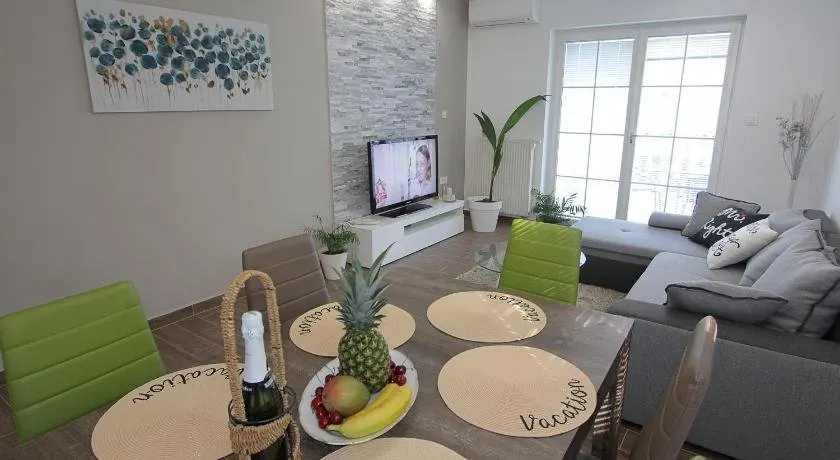 Apartment Cerovic - Image 1
