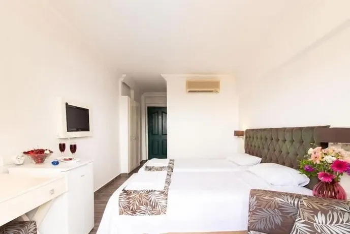Bahar Hotel Calis Beach - Image 1