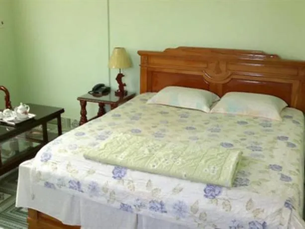 Hung Lam Hotel - Image 1