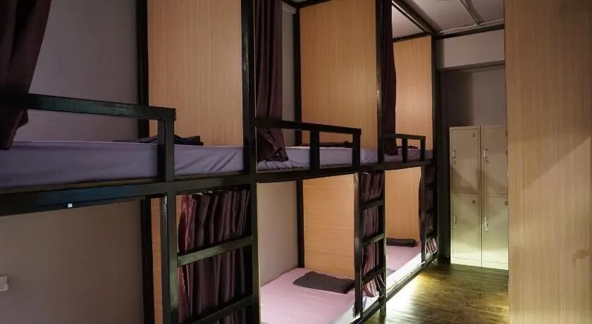Wanderer In Melaka - Image 1