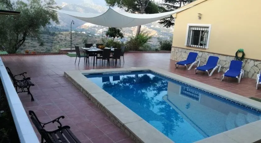 Villa Paloma - Image 1