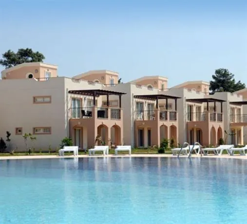 Apollonium Villas - Image 1