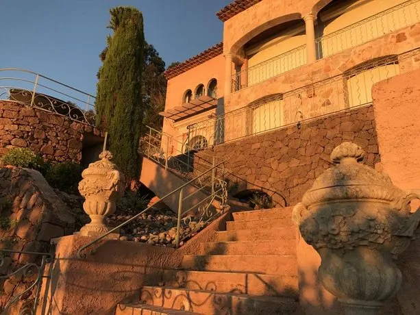 Villa Mia Theoule-sur-Mer - Image 1