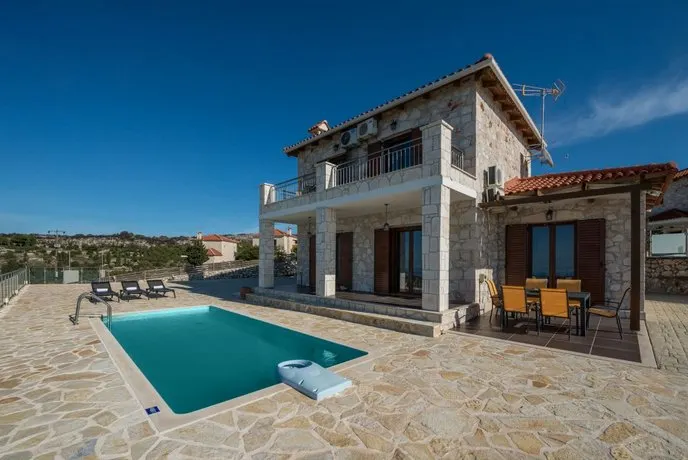 Traditional 2 Villa - Image 1
