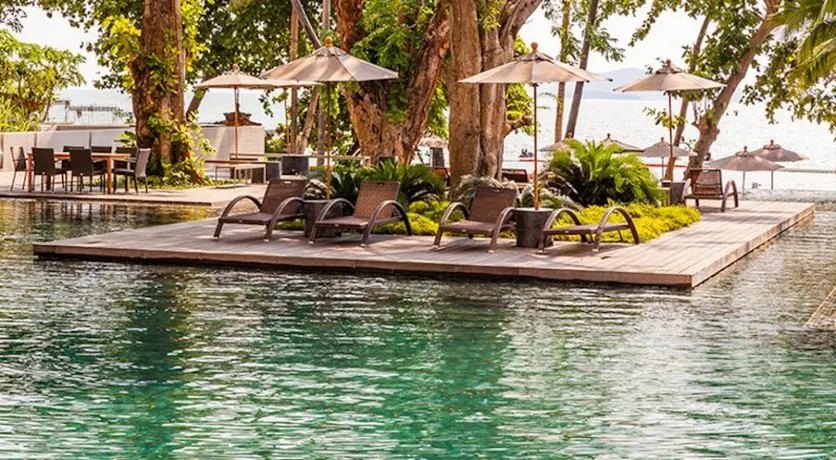 Two Moons Hotel Wongamat Pattaya - Image 1