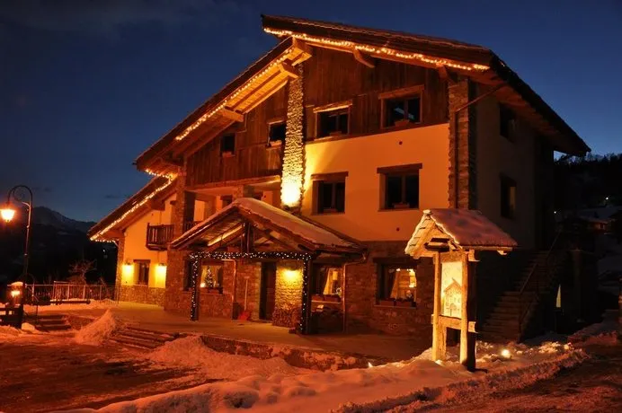 Le Relais De La Grandze - Image 1