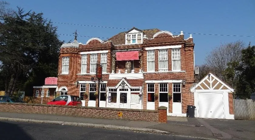 Churchills Hotel - Image 1