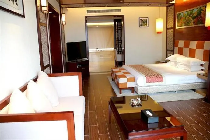 Yonghegong Hotel - Image 1