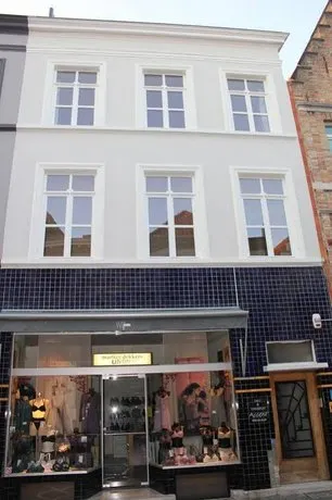 The Bleu House - Image 1