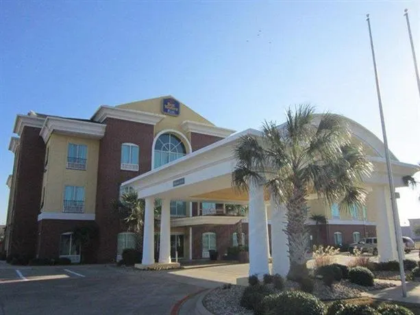 Best Western Plus Woodway Waco South Inn & Suites - Image 1
