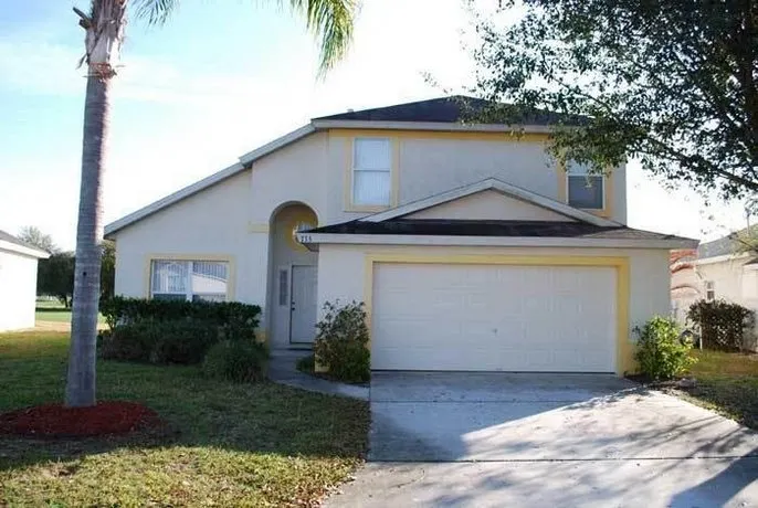 4 Br Fairways Lake Estates Fld 3235 - Image 1