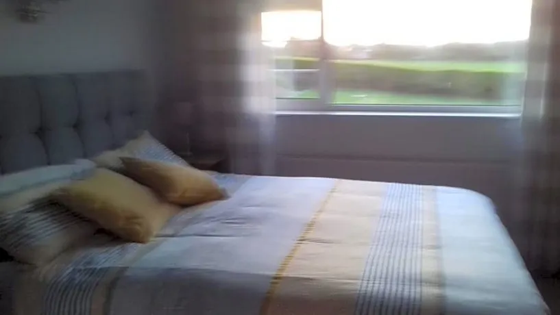 Bridgeview B&B - Image 1