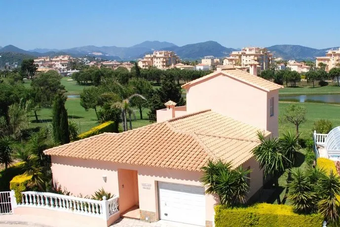 Villa Tarrona - Image 1