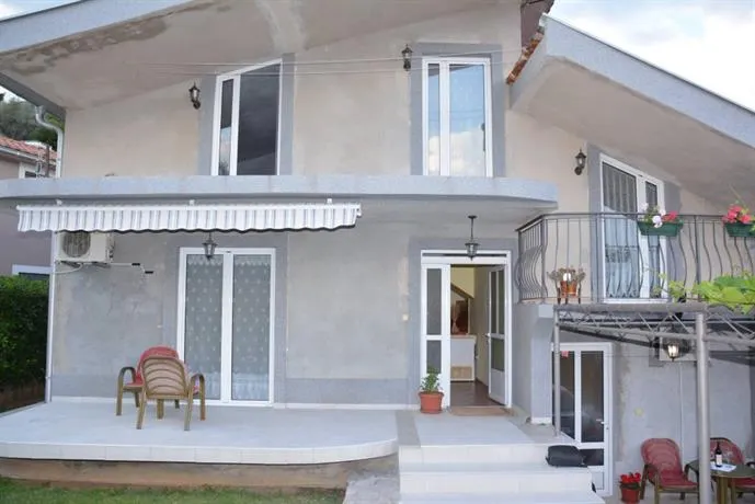 Apartment Dado Tivat - Image 1