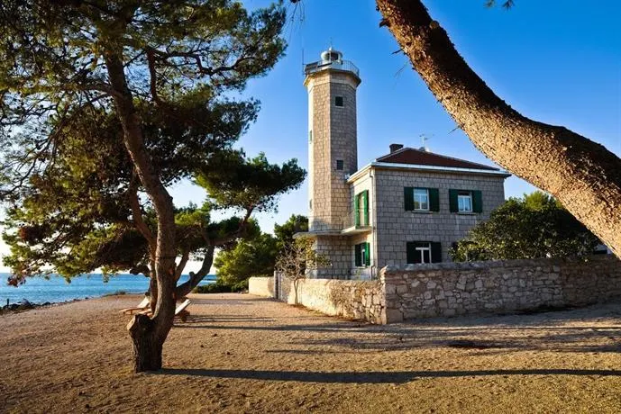 Villa Lanterna - Image 1