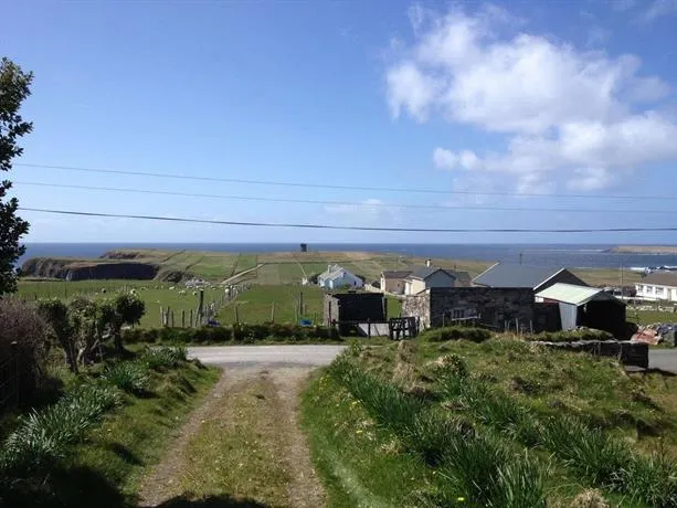 Silver Beach Cottage - Image 1
