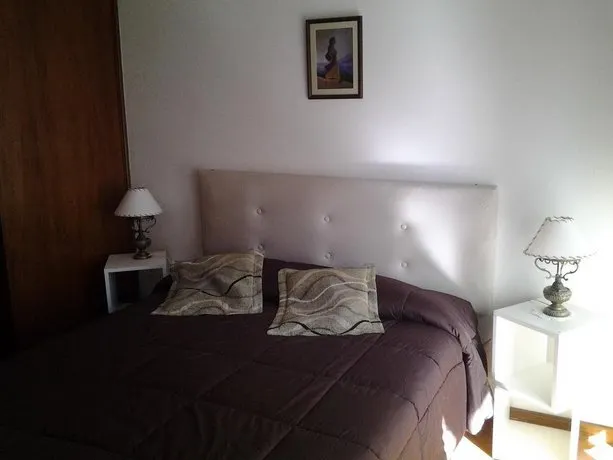Manilo House - Image 1
