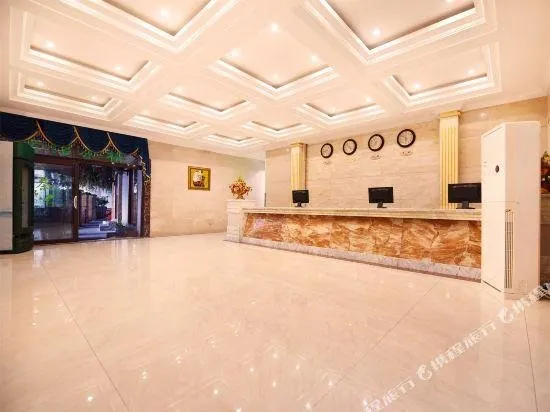 YUEHONG HOTEL CHONGQING - Image 1