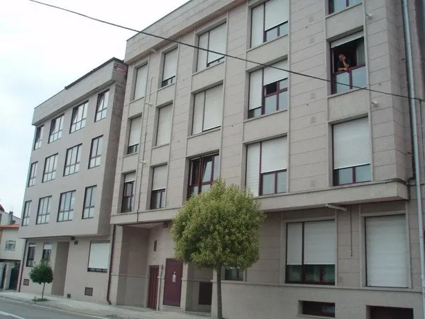 Edificio Mora - Image 1
