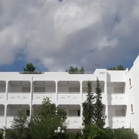 Hotel Pelagos - Image 1
