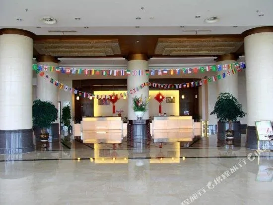 Golden Eagle Hotel - Image 1