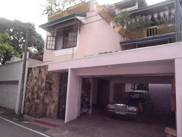 Dan Home - Image 1