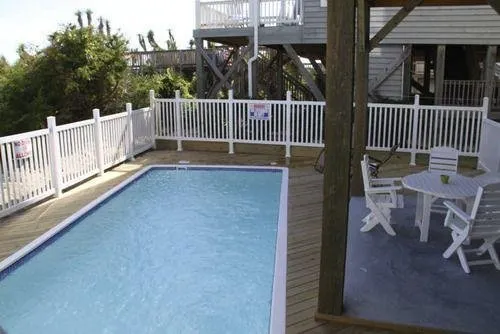 R & R By The Sea 4 Bedroom Home by RedAwning - Image 1