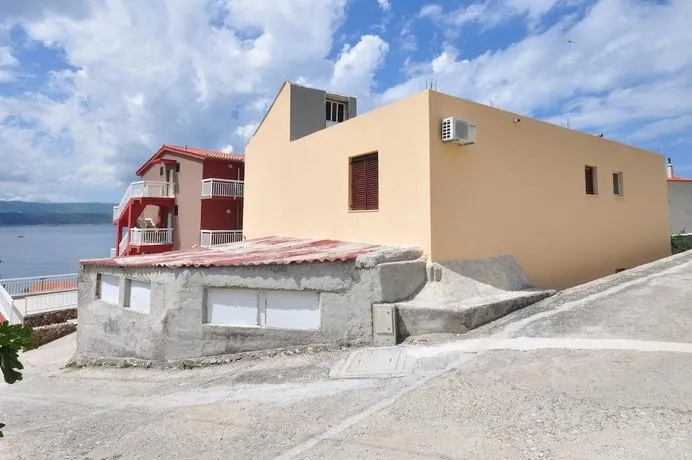 Apartment Dada - Image 1