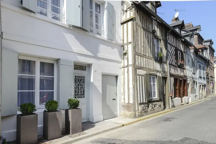 La Maison de Colette - Image 1