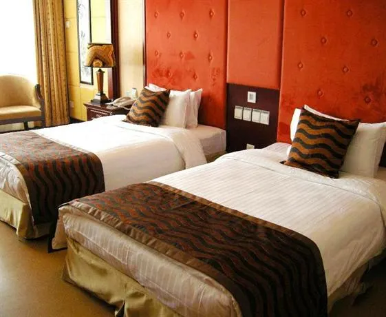 Hot Spring Leisure City - Image 1