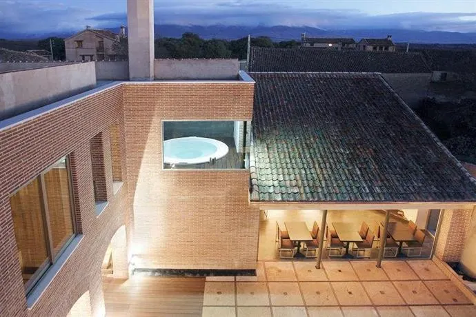 Casa Del Hechizo - Image 1