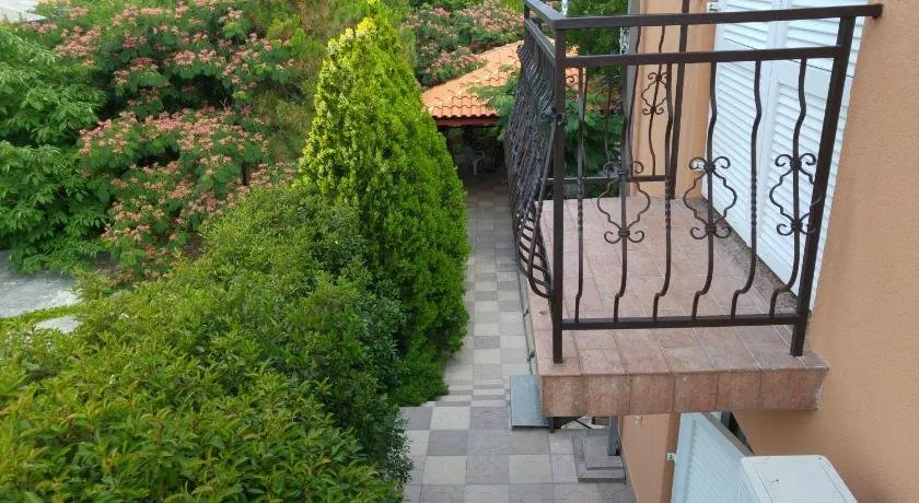 Apartments Eden - Image 1