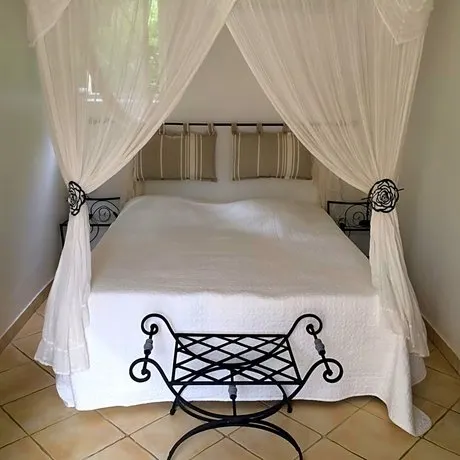 le pigeonnier chambre d'hotes la Provenc'ane - Image 1